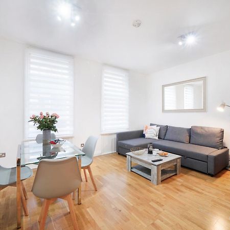 Apt 1, Soho Apartments 1St Floor By Indigo Flats ロンドン エクステリア 写真
